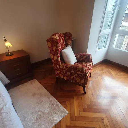 Apartment Qhawana Begona - Pisazo Con Garaje, Wifi En Begona - Vut-3633-as *