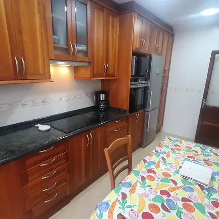 Qhawana Begona - Pisazo Con Garaje, Wifi En Begona - Vut-3633-as Lägenhet