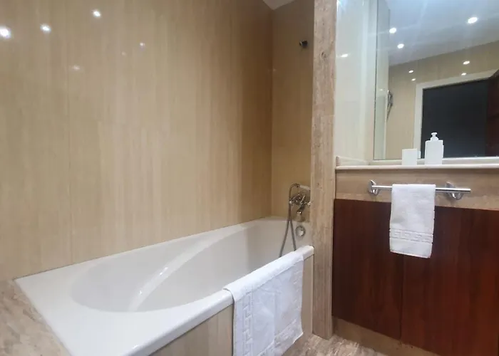 Qhawana Begoña - Pisazo Con Garaje, Wifi En Begoña - Vut-3633-as Apartamento *